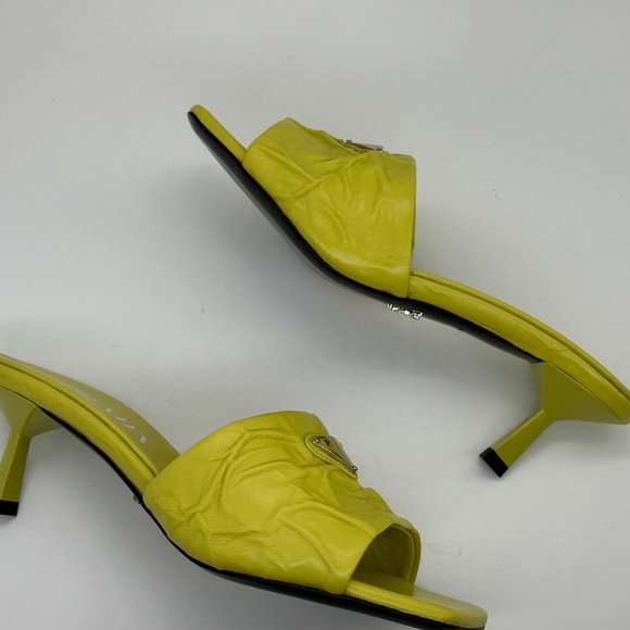 PRADA Signature Logo Antique Crinkled Leather Mules Sandals Heels Shoes - Picture 11 of 14